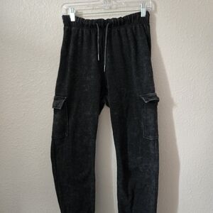 No Boundaries Charcoal Cargo Pants